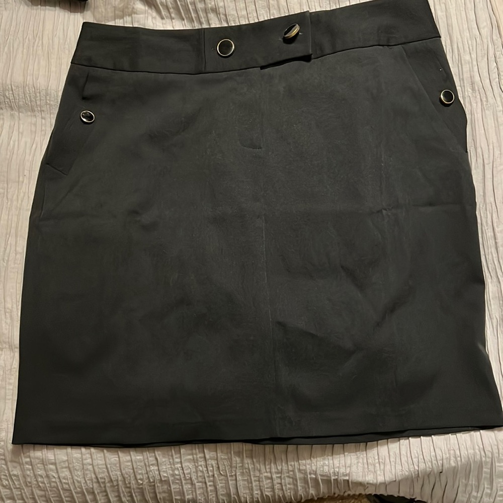 Women’s skirt